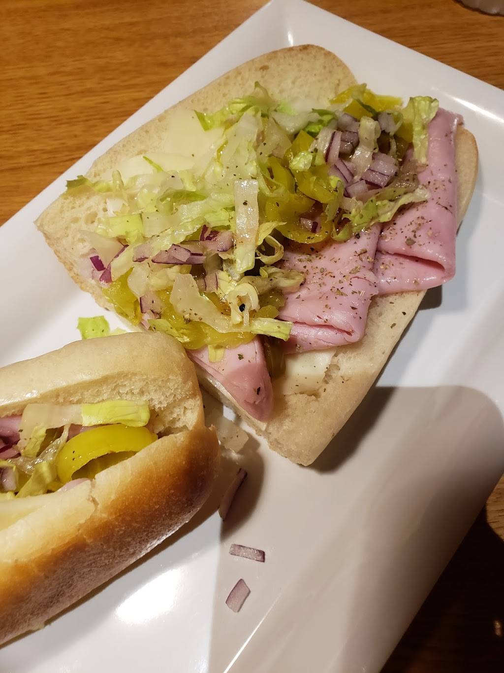 Nikos Pizza | restaurant | 224 N 2nd St #1486, Harrisburg, PA 17101, USA | 7172382300 OR +1 717-238-2300