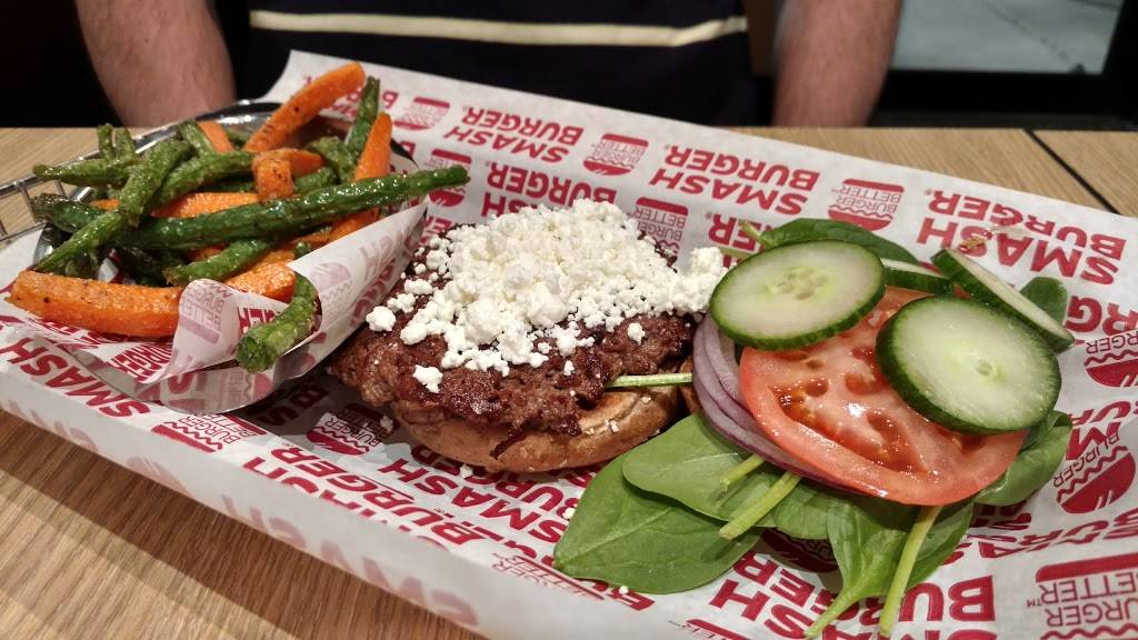 Smashburger | restaurant | 1 Rice Lake Square, Wheaton, IL 60189, USA | 6308713392 OR +1 630-871-3392