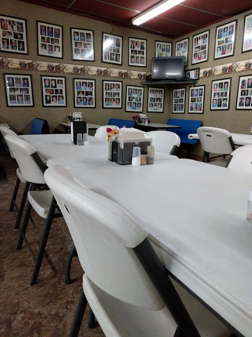 Ricks Farm Center LLC | restaurant | 8201 Port Royal Rd, Port Royal, KY 40058, USA | 5029475160 OR +1 502-947-5160