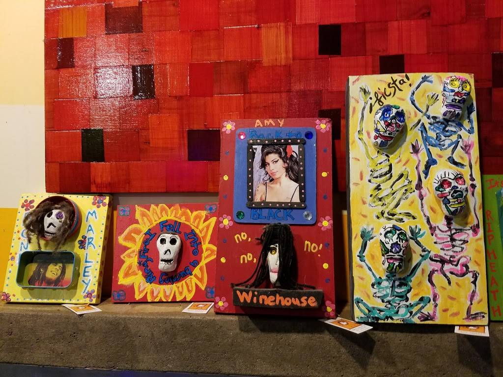 Neo Burrito | restaurant | 1341 Parkwood Ave Ste 106, Asheville, NC 28806, USA | 8287729602 OR +1 828-772-9602