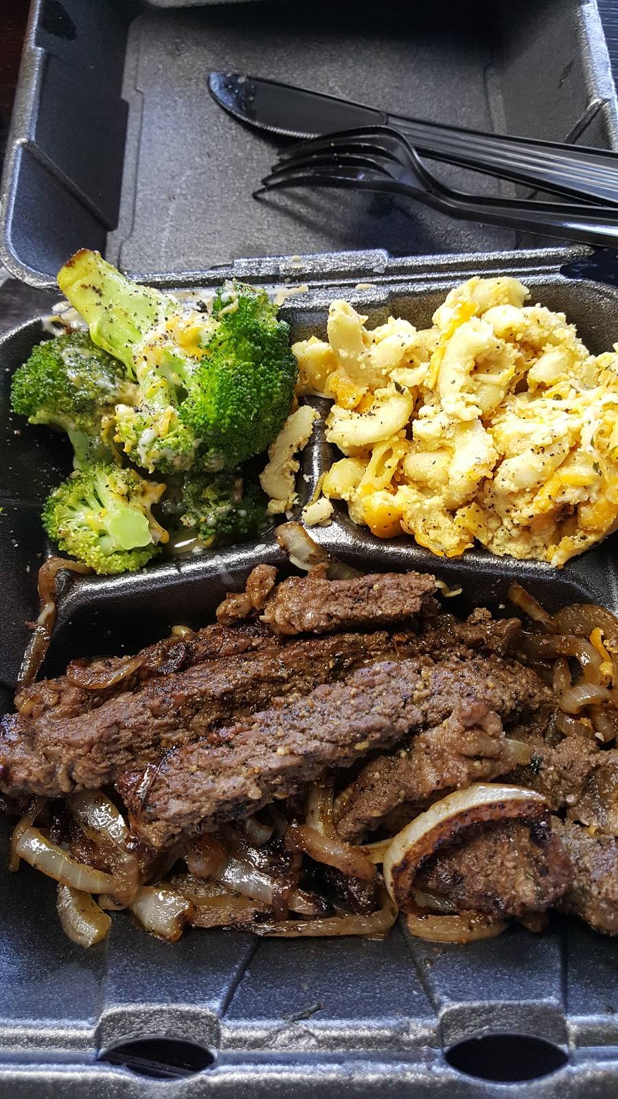 The Licking Miami Gardens | meal takeaway | 17647 NW 27th Ave, Miami Gardens, FL 33056, USA | 7865204675 OR +1 786-520-4675