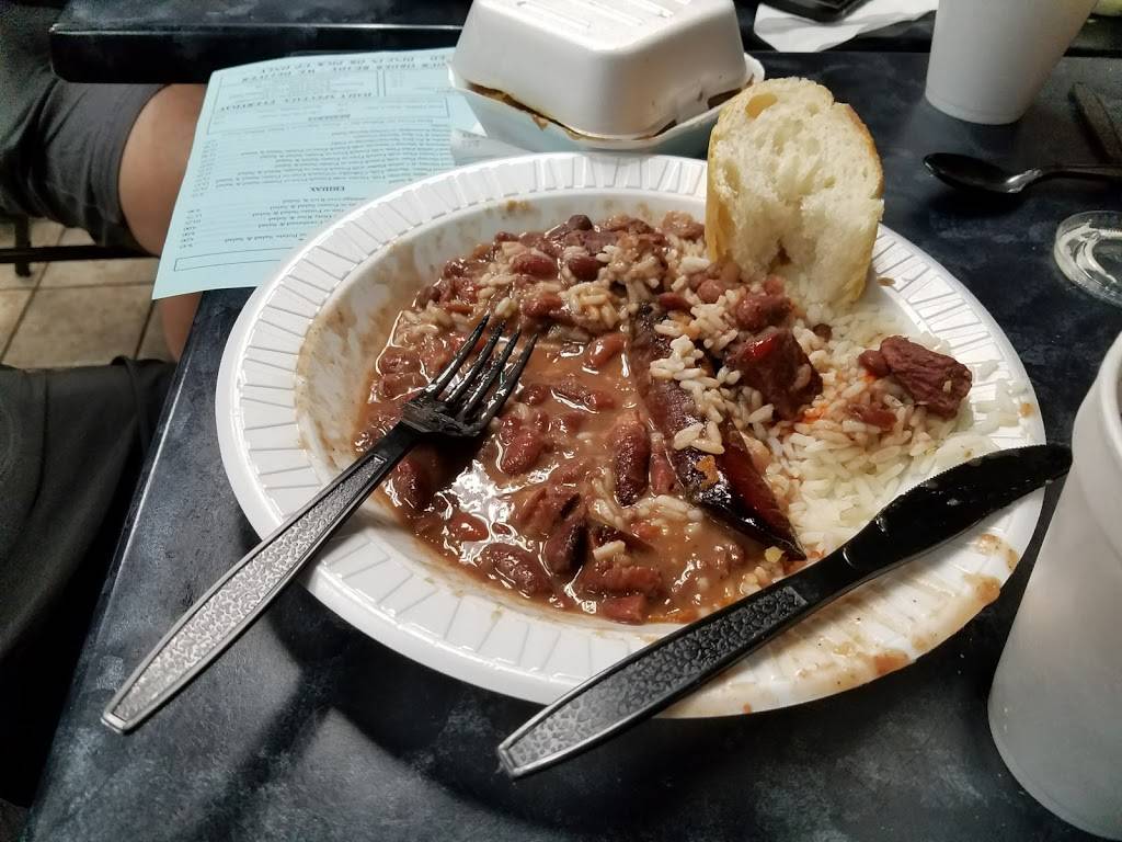 Hobnobbers Variety Bar & Restaurant | restaurant | 139 Carondelet St, New Orleans, LA 70130, USA | 5045255428 OR +1 504-525-5428