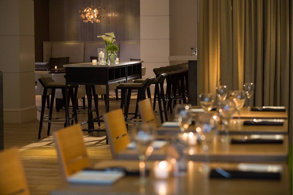 Finchs Restaurant | restaurant | 801 Rutherford Ave, Rutherford, NJ 07070, USA | 2012313141 OR +1 201-231-3141