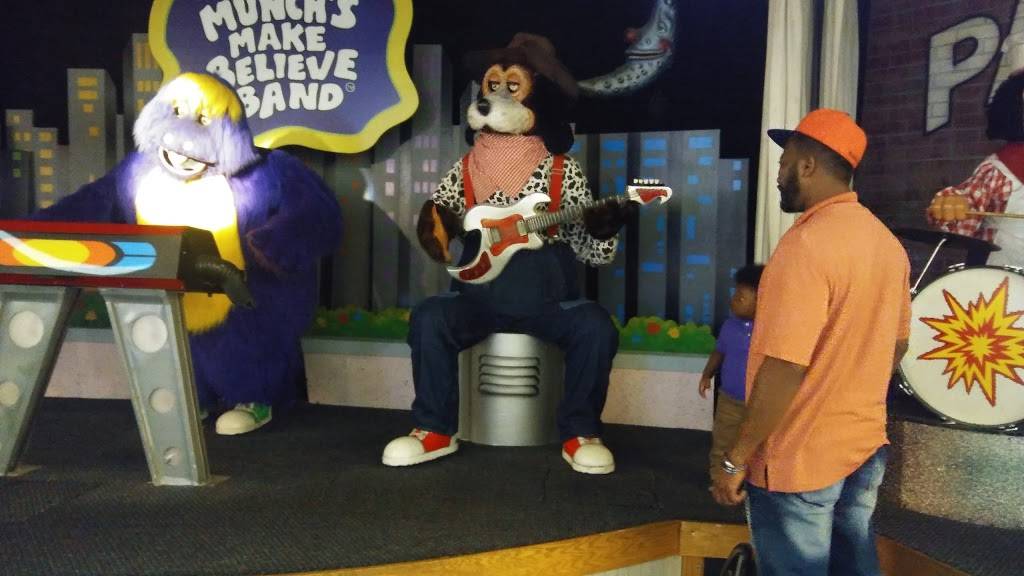 Chuck E. Cheese | restaurant | 10430 Midlothian Turnpike, Richmond, VA 23235, USA | 8043309865 OR +1 804-330-9865