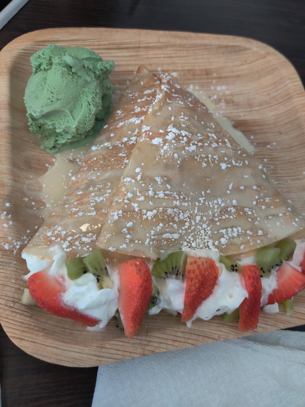 GiGis Crepes Waffles & Juices | restaurant | 68030 Vista Chino Unit D104, Cathedral City, CA 92234, USA | 7606685628 OR +1 760-668-5628