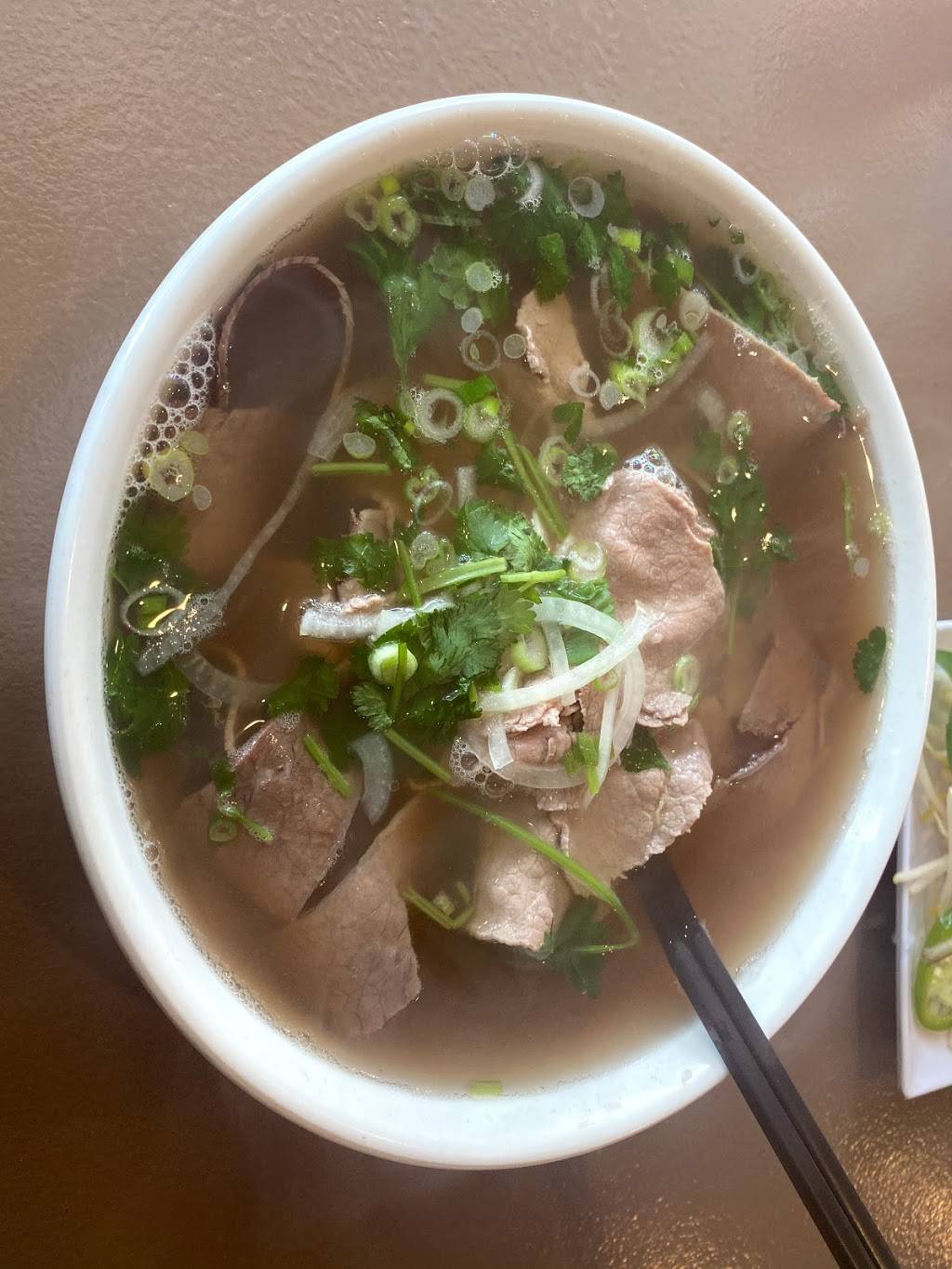 Hot phở | restaurant | 21222 84th Ave S, Kent, WA 98032, USA | 2533957777 OR +1 253-395-7777