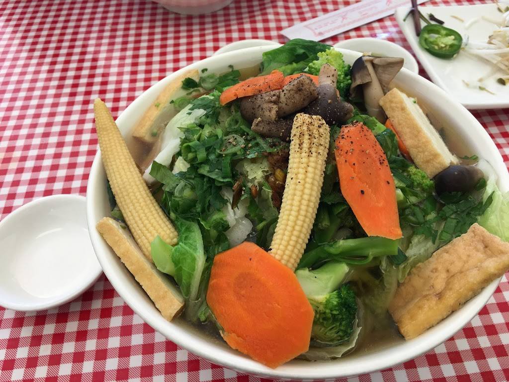 Pho No.1 Vietnamese Cuisine | restaurant | 5914 W Lawrence Ave, Chicago, IL 60630, USA | 7736573747 OR +1 773-657-3747