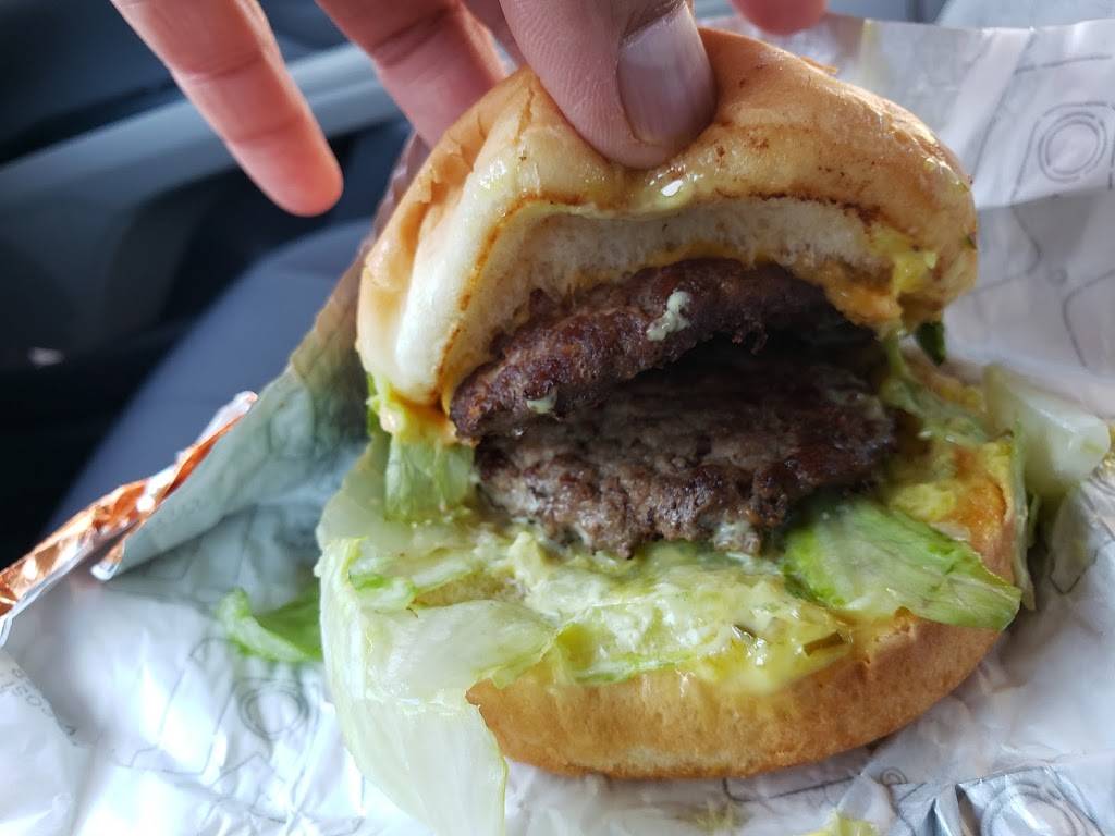 Dicks Drive-In | restaurant | 24220 Pacific Hwy S, Kent, WA 98032, USA | 2063045025 OR +1 206-304-5025