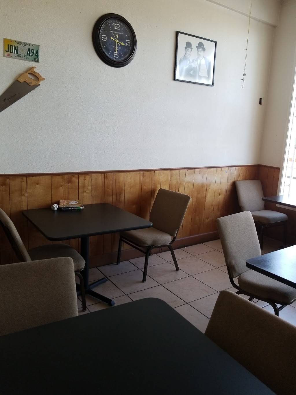 J & M Mississippi BBQ | restaurant | 2909 Sonoma Blvd, Vallejo, CA 94590, USA | 7076525443 OR +1 707-652-5443