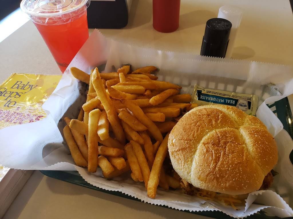 City Wings | restaurant | 2896 W Grand Blvd, Detroit, MI 48202, USA | 3138712489 OR +1 313-871-2489