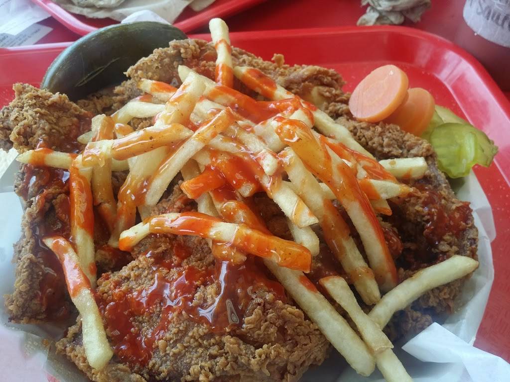 Halls Honey-Fried Chicken | restaurant | 301 W Camp Wisdom Rd, Duncanville, TX 75116, USA | 2142382255 OR +1 214-238-2255