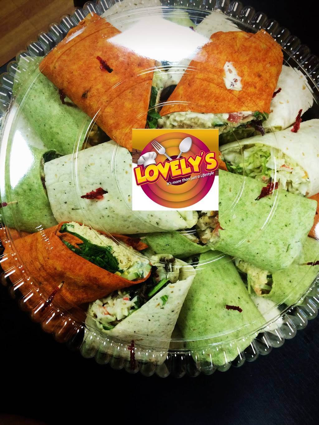 Lovelys On The Go | restaurant | 1806 NW 183rd St, Miami Gardens, FL 33056, USA | 3056217977 OR +1 305-621-7977