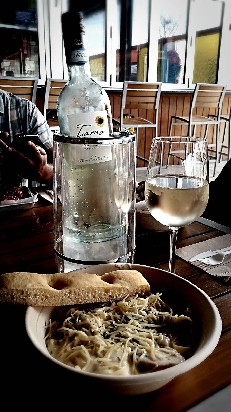 Café Mueller by H-E-B | restaurant | 1801 E 51st St, Austin, TX 78723, USA | 5122361020 OR +1 512-236-1020