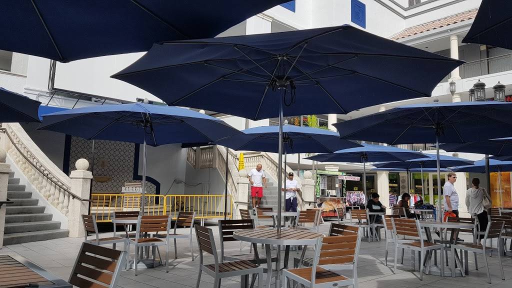 Beach Cafe | restaurant | 17 S Fort Lauderdale Beach Blvd, Fort Lauderdale, FL 33316, USA | 7543037333 OR +1 754-303-7333
