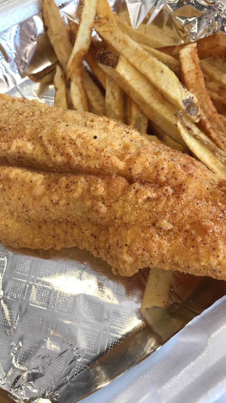 Dr Phils Catfish & Ribs | restaurant | 121 St Robert Blvd, St Robert, MO 65584, USA | 5733360184 OR +1 573-336-0184