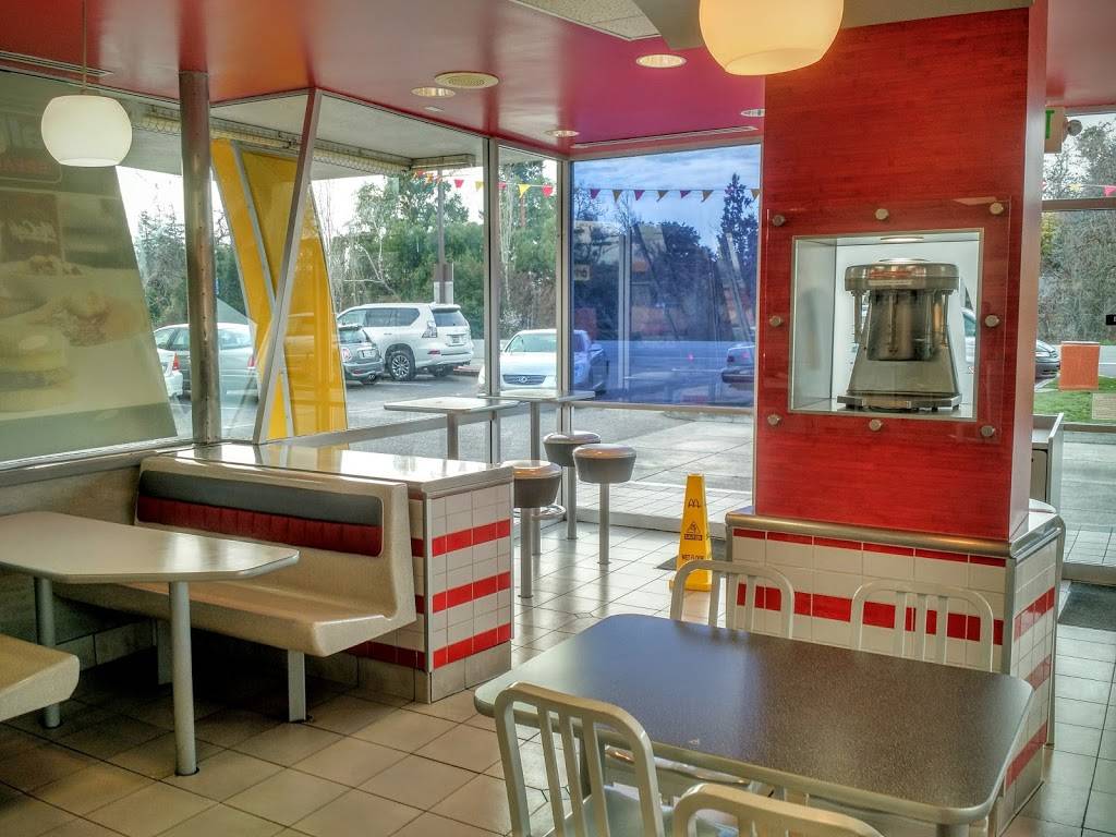 McDonalds | cafe | 2434 Almaden Rd, San Jose, CA 95125, USA | 4082655567 OR +1 408-265-5567