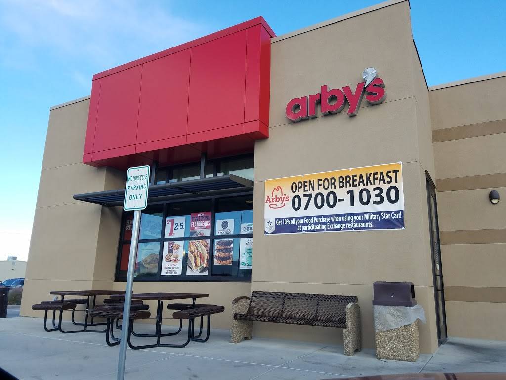 Arbys | meal takeaway | 11254 Luke St, Fort Bliss, TX 79906, USA | 9155660290 OR +1 915-566-0290