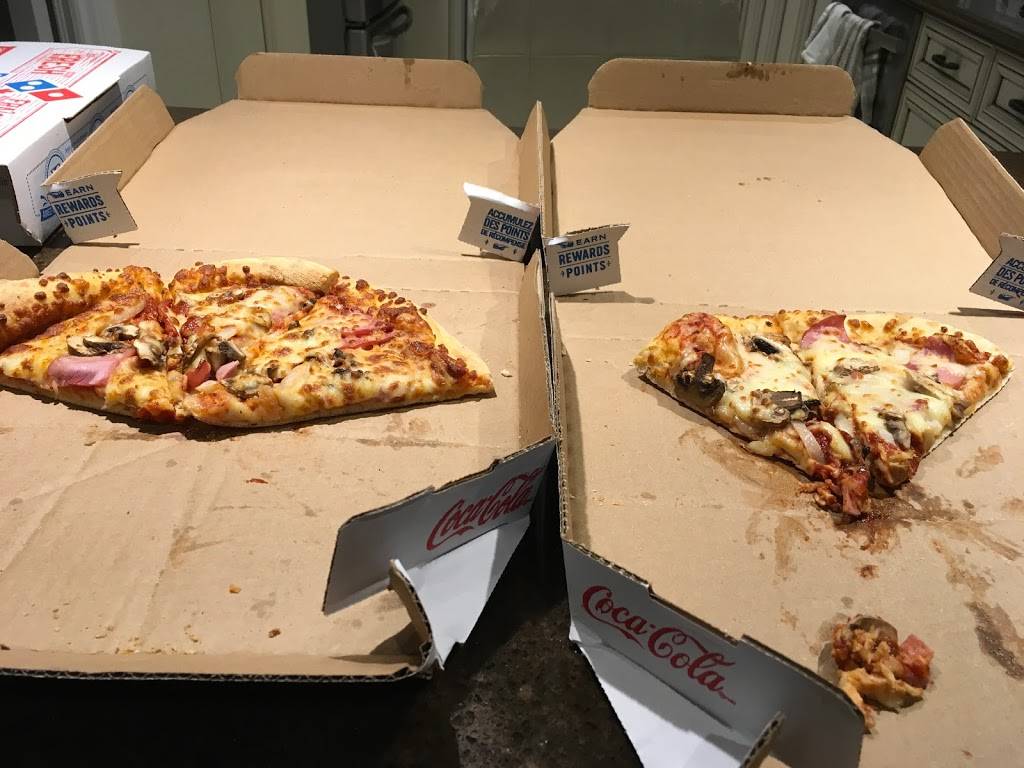 Dominos Pizza | meal delivery | 4726 Boulevard Samson, Laval, QC H7W 2H7, Canada | 4506888888 OR +1 450-688-8888