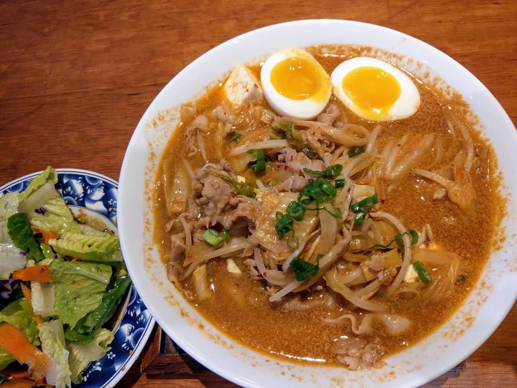 Kikis Japanese Casual Dining | restaurant | 2440 S Colorado Blvd, Denver, CO 80222, USA | 3035044043 OR +1 303-504-4043