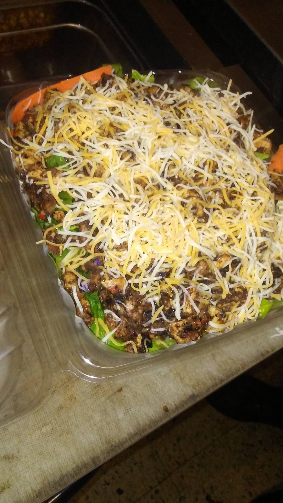 Front Yard Jerk Grille | restaurant | 74 E 71st St, Chicago, IL 60619, USA | 7738558633 OR +1 773-855-8633