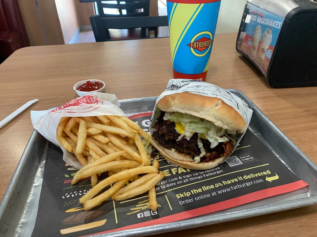Fatburger & Buffalos Express | restaurant | 2843 Lenwood Rd Unit A, Barstow, CA 92311, USA | 7602532025 OR +1 760-253-2025
