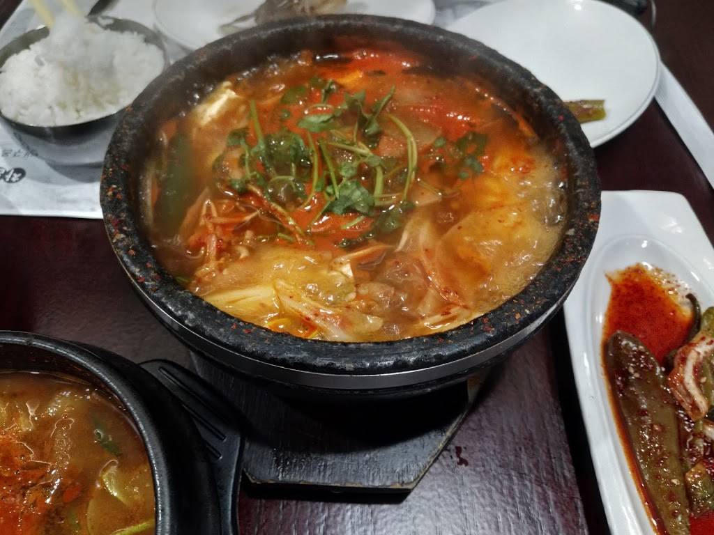 BAP DODUK 밥도둑 | restaurant | 446 Broad Ave, Palisades Park, NJ 07650, USA | 2019441743 OR +1 201-944-1743