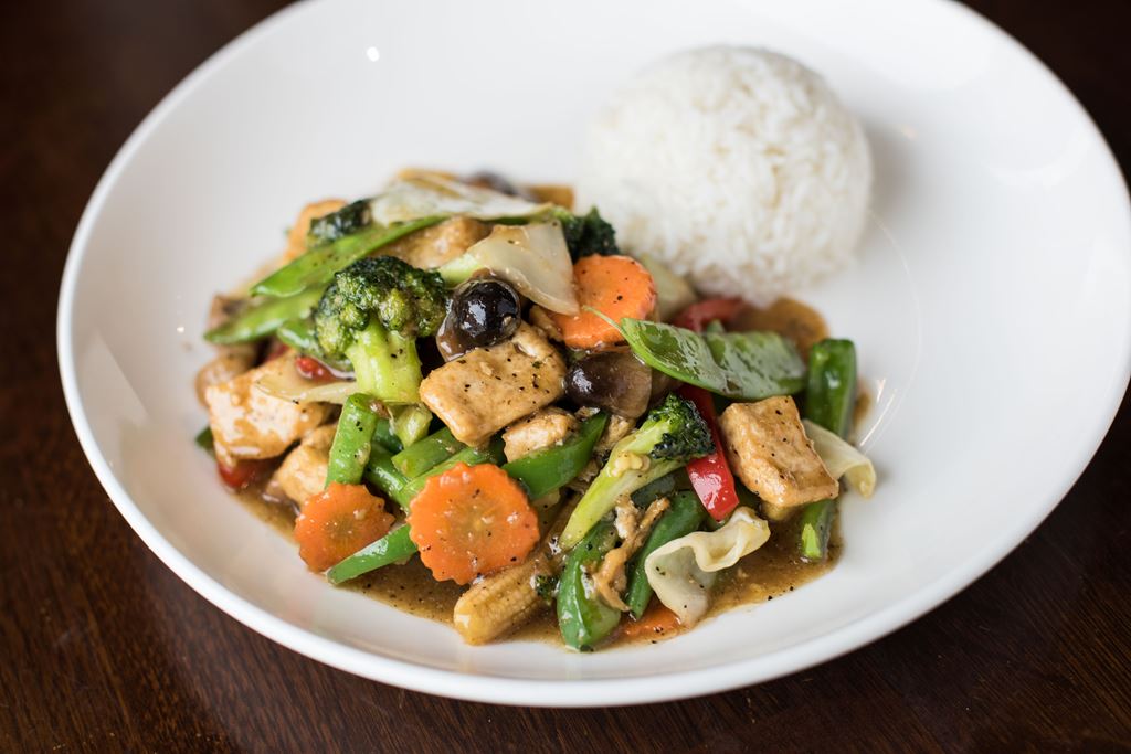 Vegan Thai Plus Sushi | meal takeaway | 14200 E Alameda Ave Unit 1039B, Aurora, CO 80012, USA | 7208273668 OR +1 720-827-3668