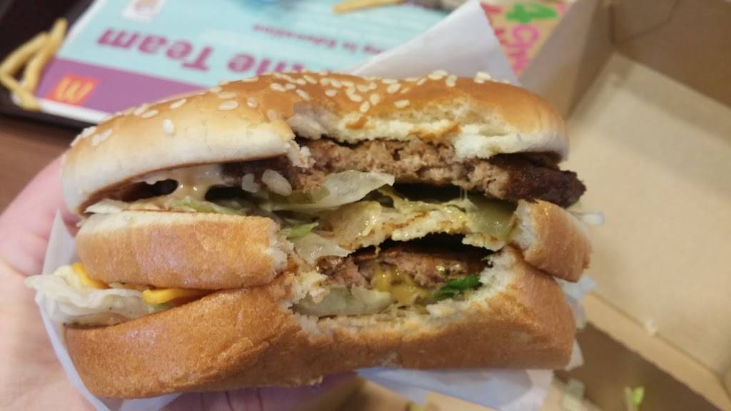 McDonalds | cafe | 4971 S Amherst Hwy, Madison Heights, VA 24504, USA | 4345285449 OR +1 434-528-5449