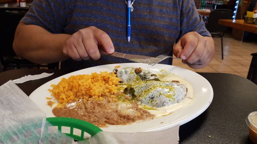 El Taco Regio | restaurant | 321 N Main St, Trenton, FL 32693, USA | 3522105054 OR +1 352-210-5054