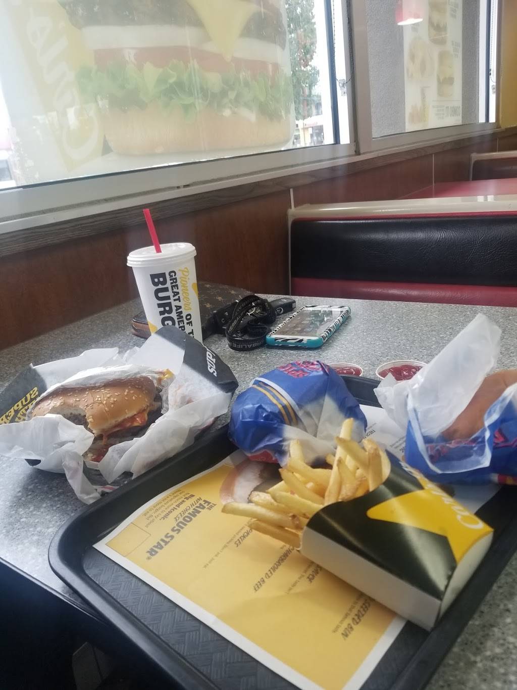 Carls Jr. | restaurant | 1280 Valley Pkwy, Escondido, CA 92027, USA | 7607476116 OR +1 760-747-6116