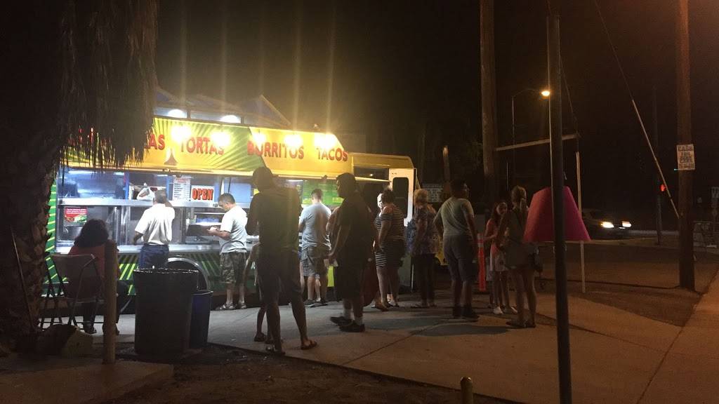 tacos super gallito | restaurant | 13973 Meyer Rd, Whittier, CA 90604, USA | 3238687983 OR +1 323-868-7983