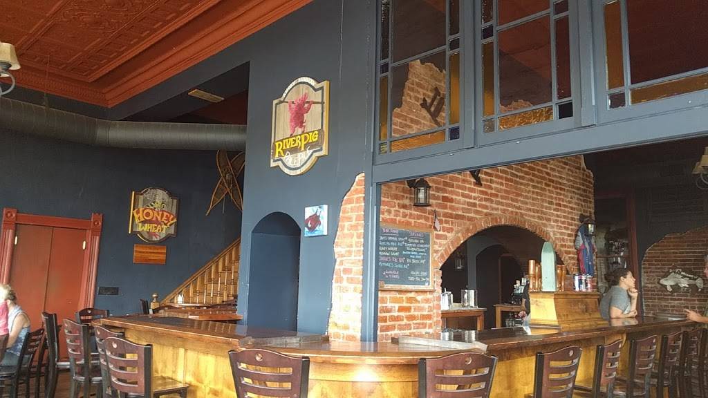 Angry Minnow Brewery | restaurant | 10440 Florida Ave, Hayward, WI 54843, USA | 7159343055 OR +1 715-934-3055