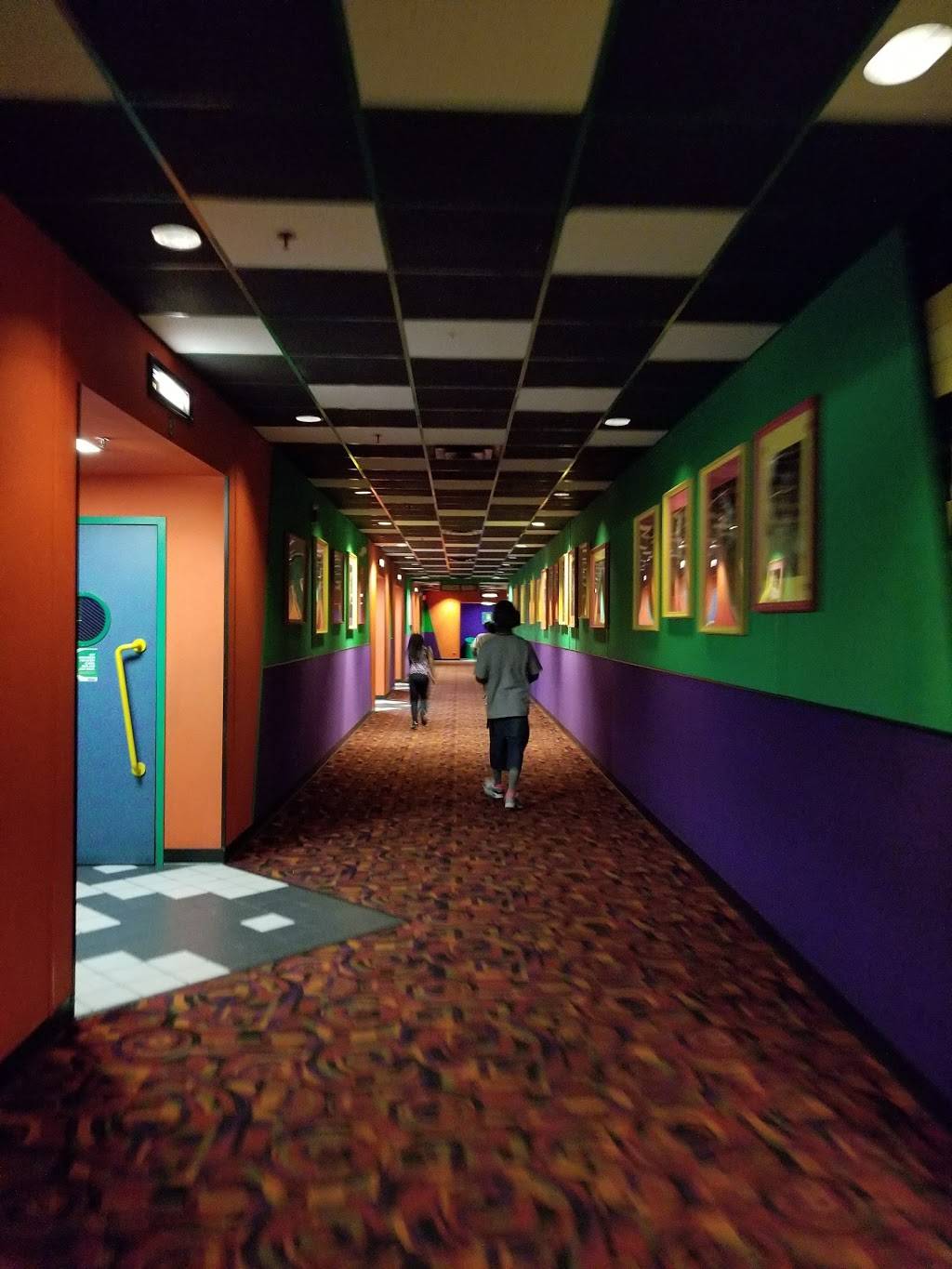 Cinemark Hollywood USA Movies 15 | meal takeaway | 4040 S Shiloh Rd, Garland, TX 75041, USA | 9728401026 OR +1 972-840-1026