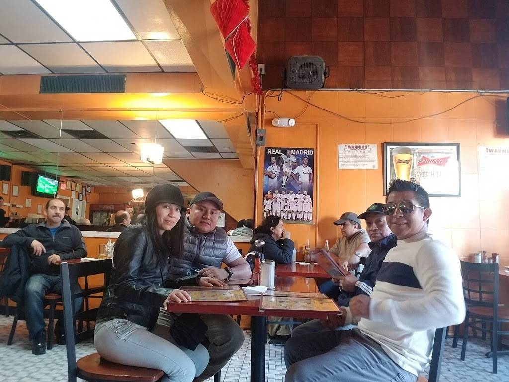 Los Amigos | restaurant | 339 Broadway, Chelsea, MA 02150, USA | 6178870484 OR +1 617-887-0484