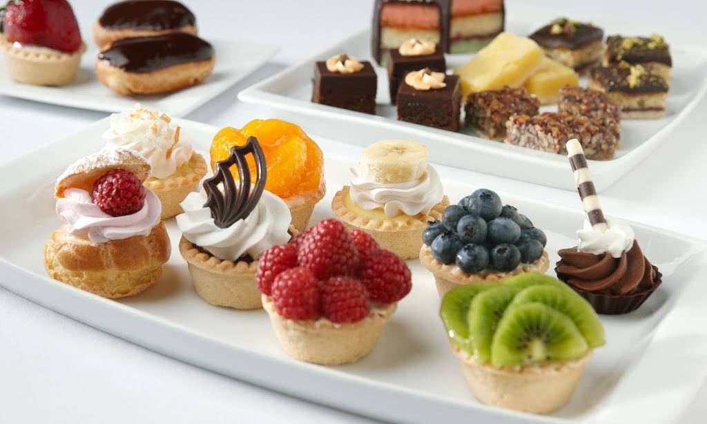 Wandering Horse Buffet | restaurant | 9800 E Talking Stick Way, Scottsdale, AZ 85250, USA | 4808507777 OR +1 480-850-7777