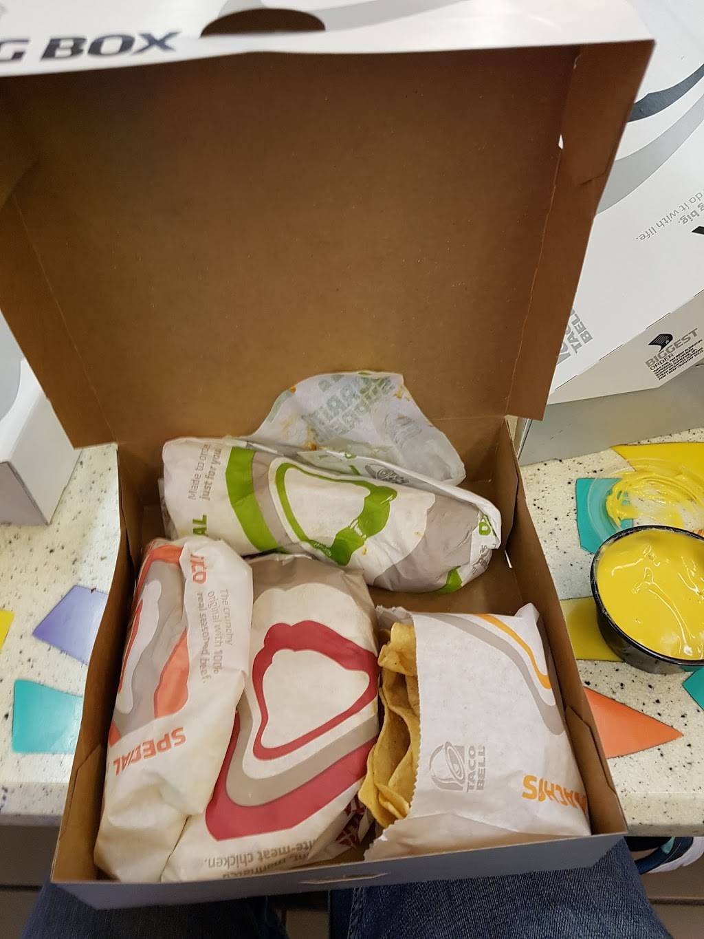 Taco Bell | restaurant | 849 E Commerce St, San Antonio, TX 78205, USA | 2102238000 OR +1 210-223-8000