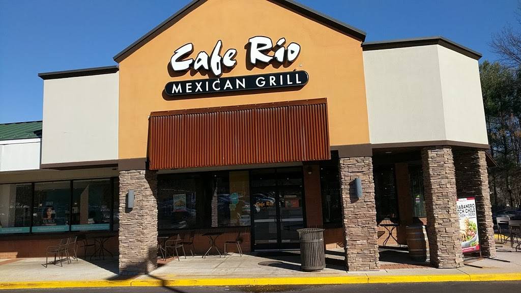 Cafe Rio Mexican Grill | restaurant | 6003 Burke Centre Pkwy, Burke, VA 22015, USA | 5715222200 OR +1 571-522-2200