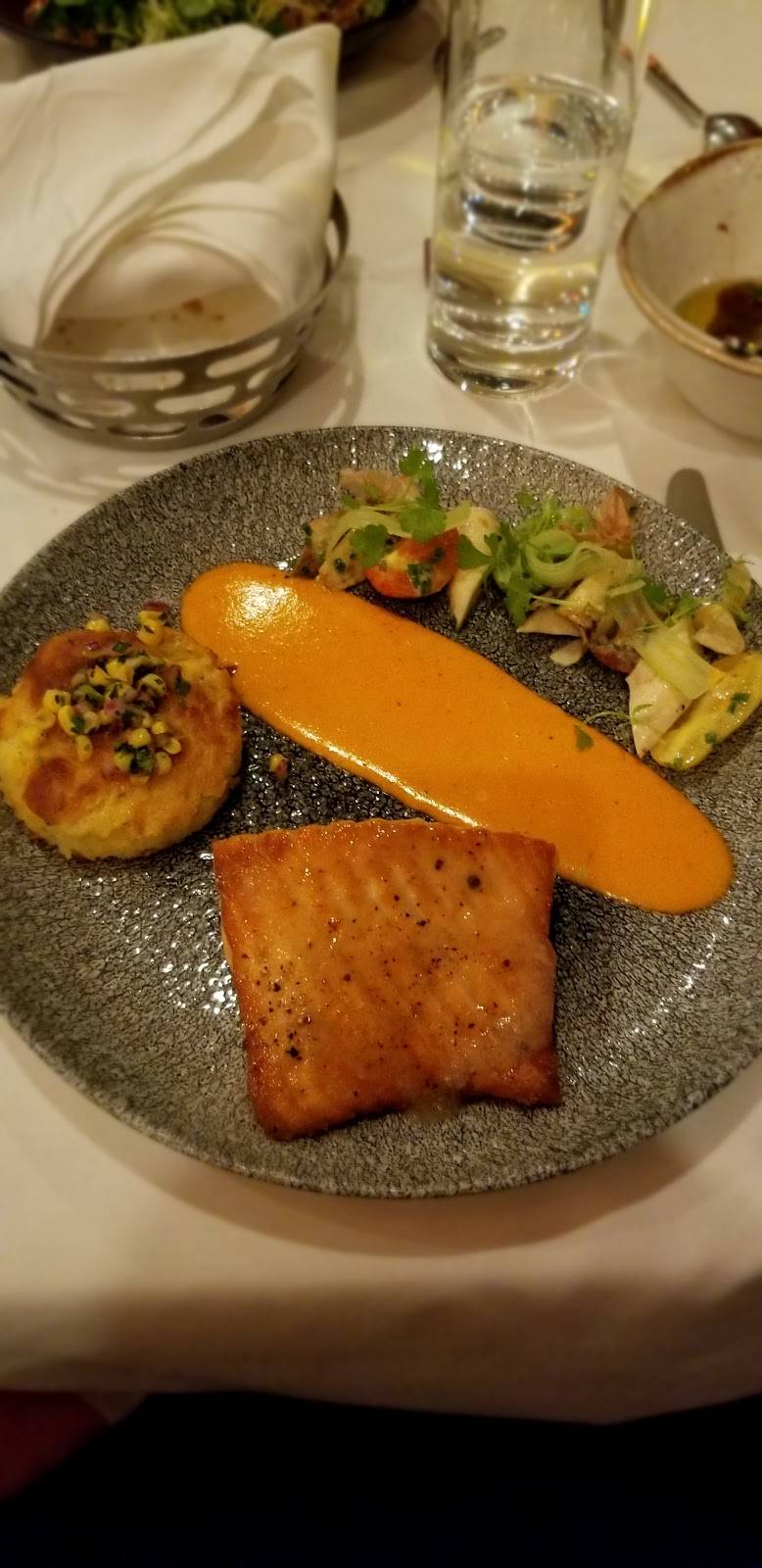 California Grill Lounge | restaurant | 4600 North World Dr, Orlando, FL 32830, USA | 4079393463 OR +1 407-939-3463