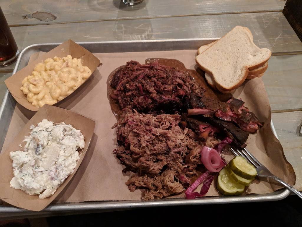 Soul Pig BBQ | restaurant | 135 S 2nd St, Decatur, IN 46733, USA | 2603019800 OR +1 260-301-9800