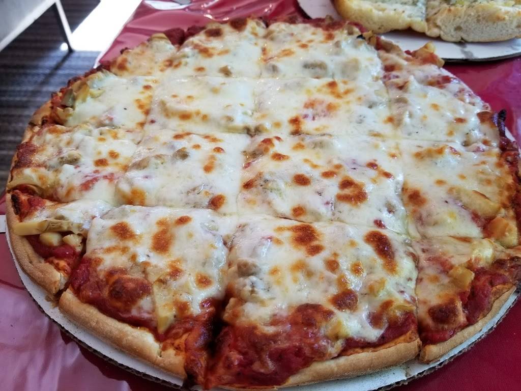 Dinos Pizza & Subs | restaurant | 19 S Milwaukee St, Plymouth, WI 53073, USA | 9208926866 OR +1 920-892-6866