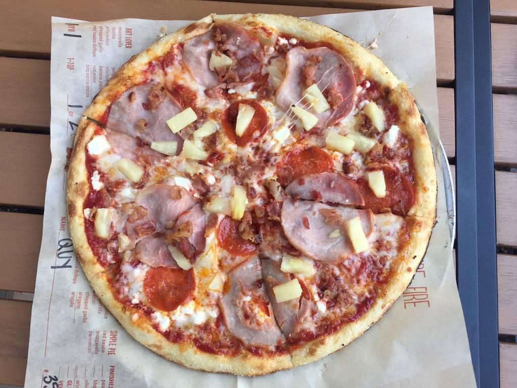 Blaze Pizza | meal takeaway | 7833 Monet Ave, Rancho Cucamonga, CA 91739, USA | 9098638232 OR +1 909-863-8232