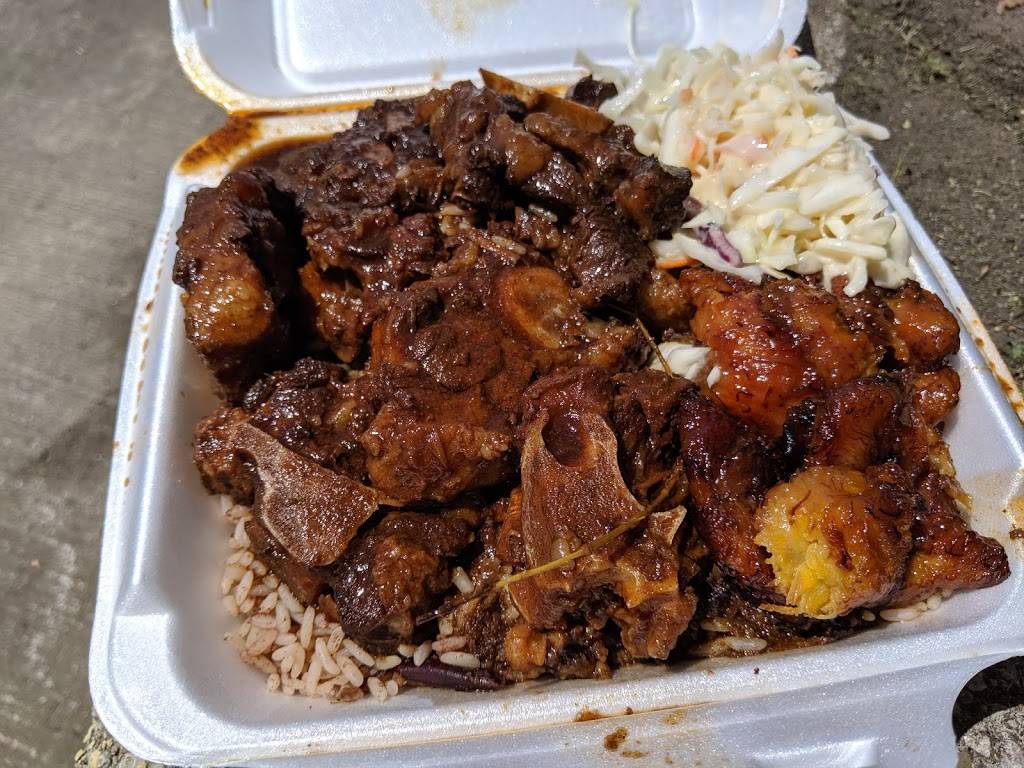 Allwyns Bakery | restaurant | 976 The Queensway, Etobicoke, ON M8Z 1P6, Canada | 6473510688 OR +1 647-351-0688