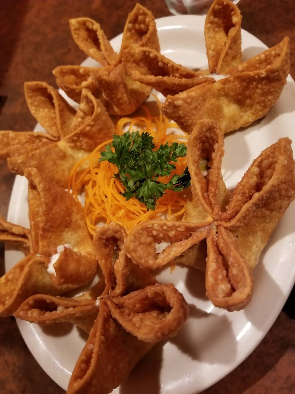 Little Tokyo Restaurant | restaurant | 121 N Broadway # B, Green Bay, WI 54303, USA | 9204339323 OR +1 920-433-9323