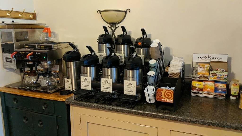 Winnipesaukee Bay Gulls | bakery | 118 Whittier New Hampshire 25, Moultonborough, NH 03254, USA | 6032533177 OR +1 603-253-3177