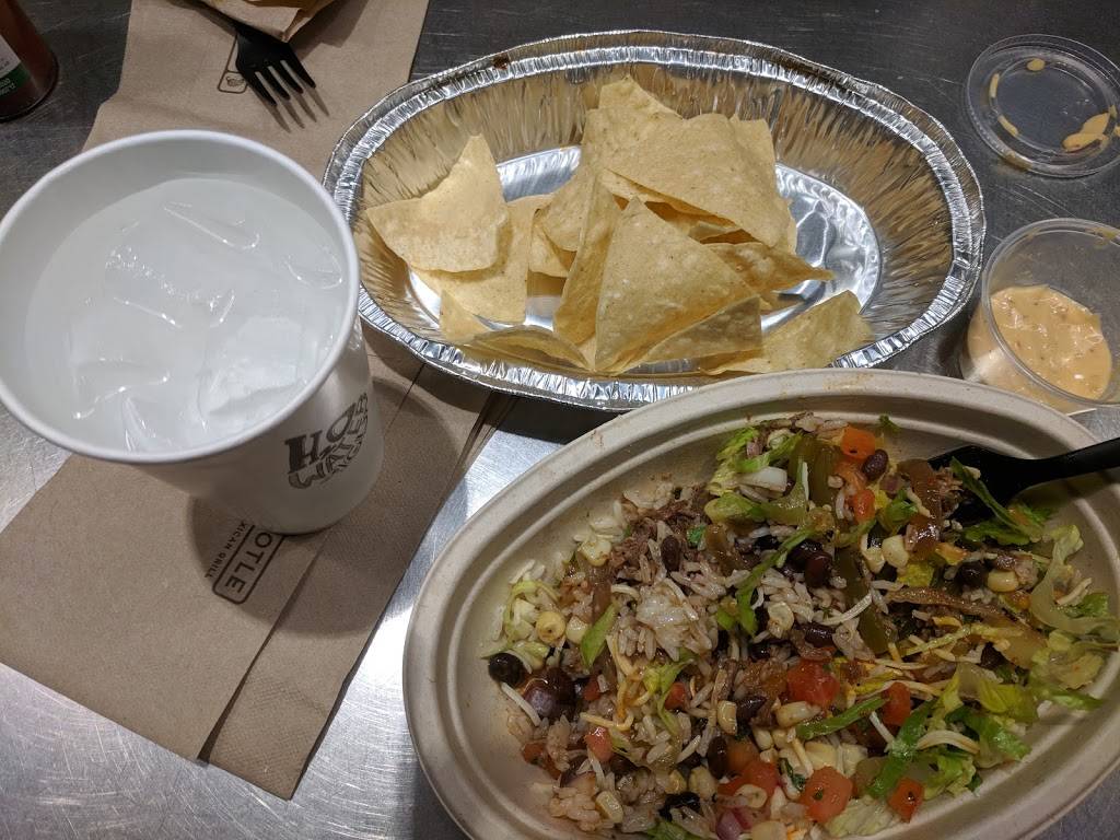 Chipotle Mexican Grill | restaurant | 1830 E 66th St, Richfield, MN 55423, USA | 6122590034 OR +1 612-259-0034
