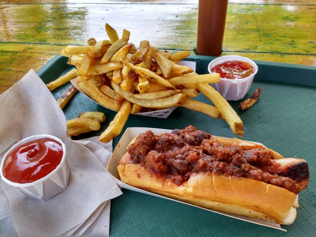 Dog House | restaurant | 189 Lower County Rd, Dennis Port, MA 02639, USA | 5083987774 OR +1 508-398-7774