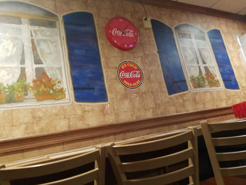 Annulas Pizza & Deli | restaurant | 525 Chestnut St, Manchester, NH 03101, USA | 6036692005 OR +1 603-669-2005