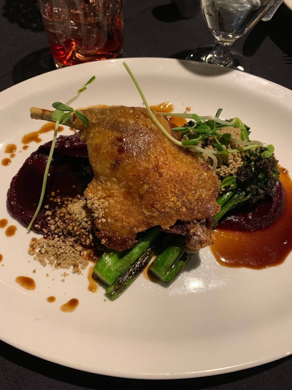 Olives Casual Cuisine | restaurant | 1591 London Line, Sarnia, ON N7T 7H2, Canada | 5195411333 OR +1 519-541-1333