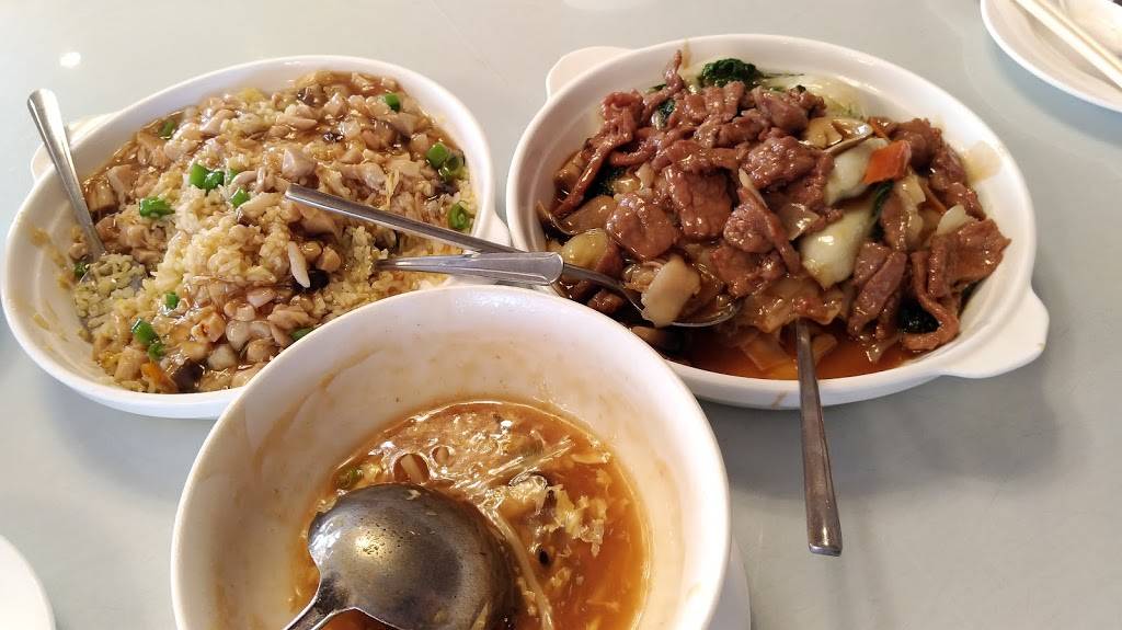 Fung Wong | restaurant | 2602, 427 Gellert Blvd, Daly City, CA 94015, USA | 6508788888 OR +1 650-878-8888