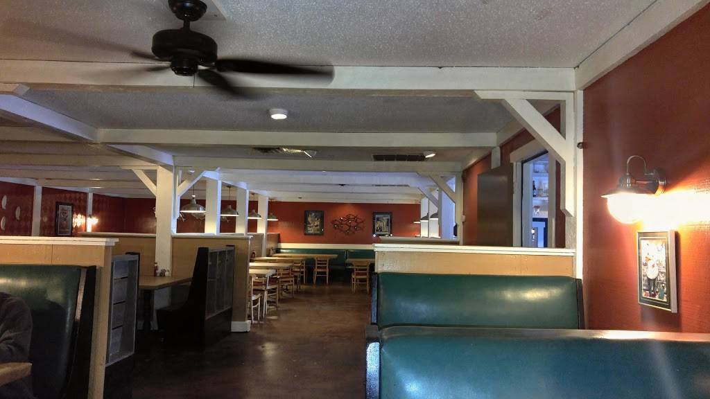 The Hungry Pelican | restaurant | 5412 Bardstown Rd, Fern Creek, KY 40291, USA | 5022397145 OR +1 502-239-7145